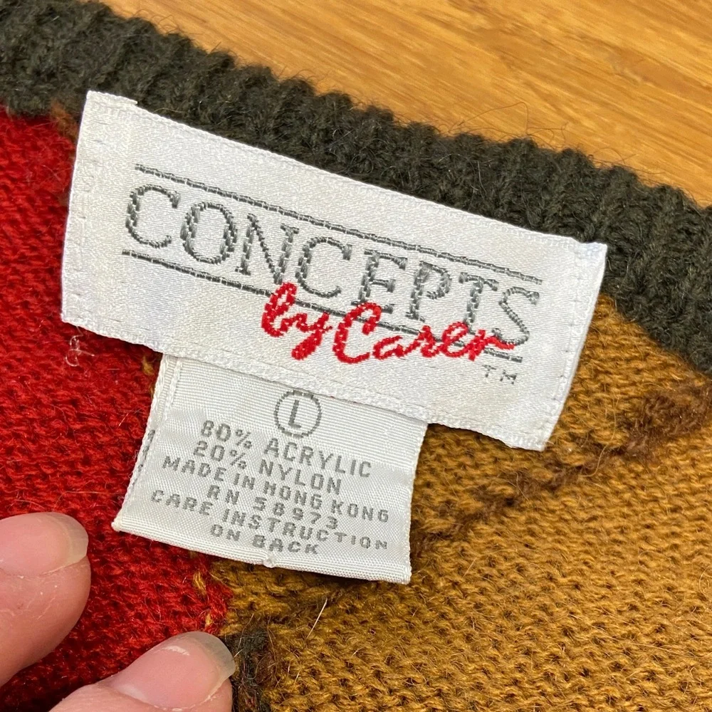 Vintage 80’s/90’s Concepts Men's Sweater in Red, Brown, and White size Large